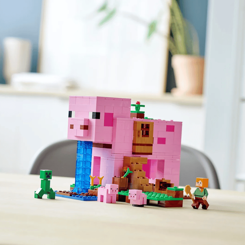 Piggy House Set - 490pcs Interlocking Building Blocks